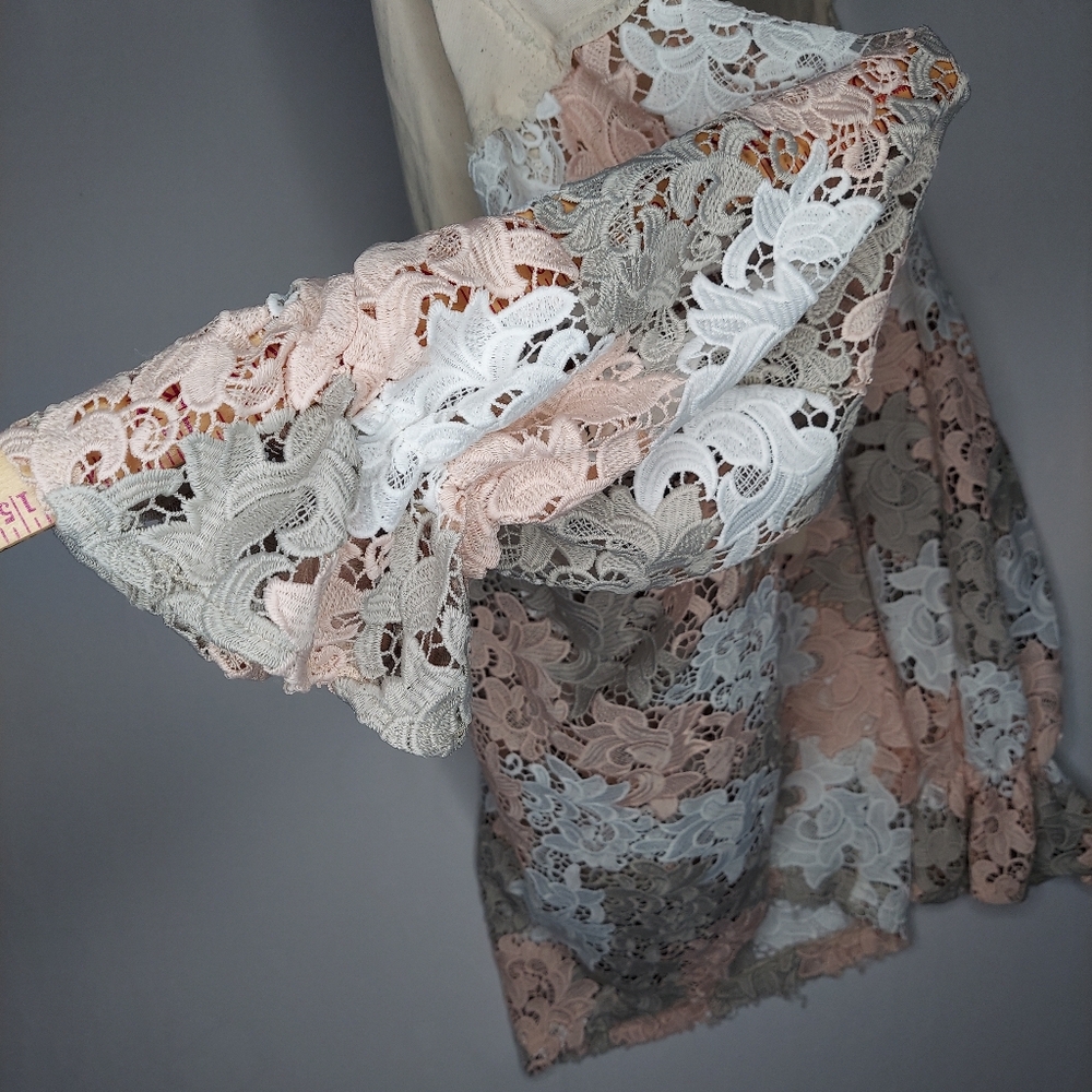 POL Oversize Button Collar Shirt Large Lace Floral Puffed Sleeve Pocket Shacket‎ - Picture 3 of 10